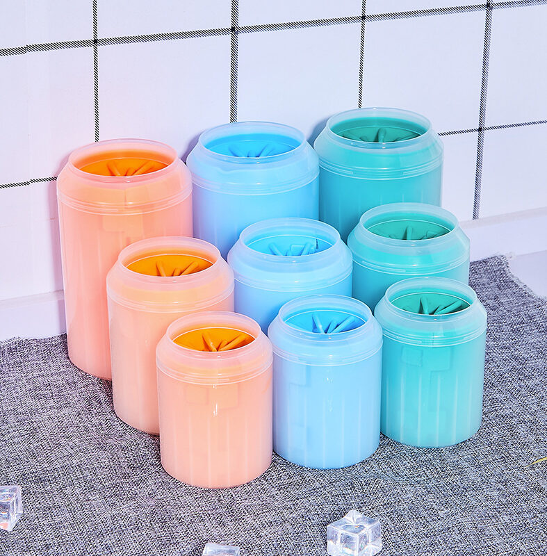 Pet Paw Cleaner Cup – Soft Silicone Brush for Dogs & Cats