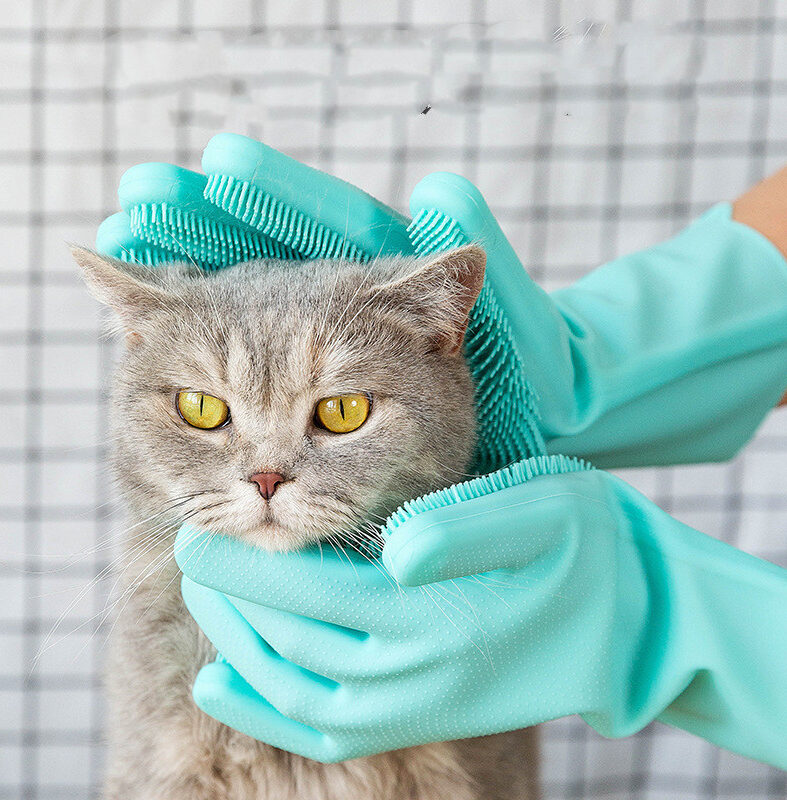 Pet Grooming Glove – Silicone Deshedding Brush for Dogs & Cats
